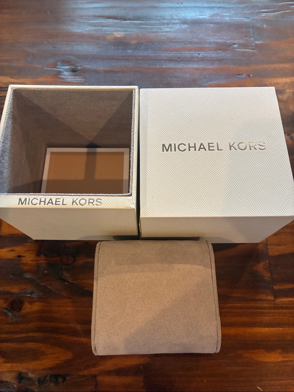 Michael Kors Beige Watch Box with Matching Travel Pillow